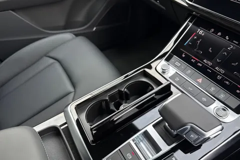  Audi Q7 3.0 TDI V6 50 Black Edition Tiptronic quattro Euro 6 (s/s) 5dr Thumbnail #20