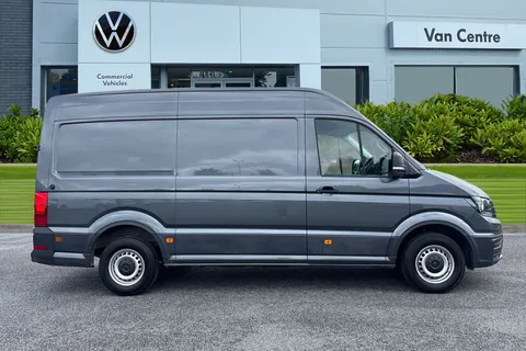 DF24BVJ Volkswagen Crafter 2.0 TDI 140PS Commerce Plus High Roof Van Thumbnail #4