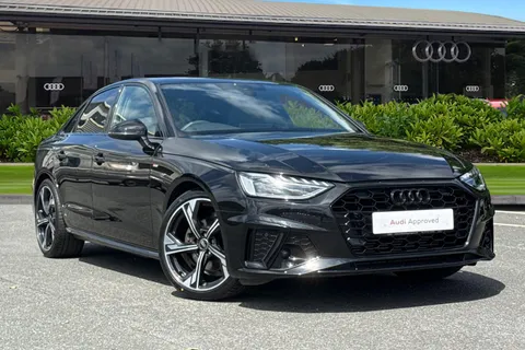 Audi A4 Black Edition 35 TFSI 150 PS S tronic