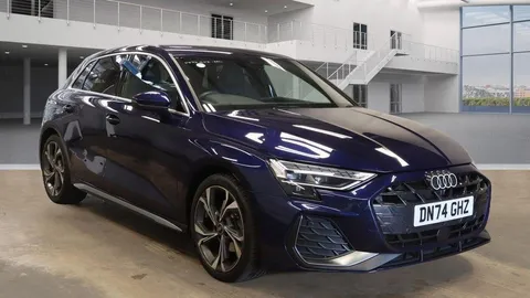 Audi A3 S line 35 TFSI 150 PS 6-speed