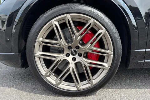  Audi RS Q8 4.0 TFSI V8 Performance Carbon Black Tiptronic quattro Euro 6 (s/s) 5dr Thumbnail #13