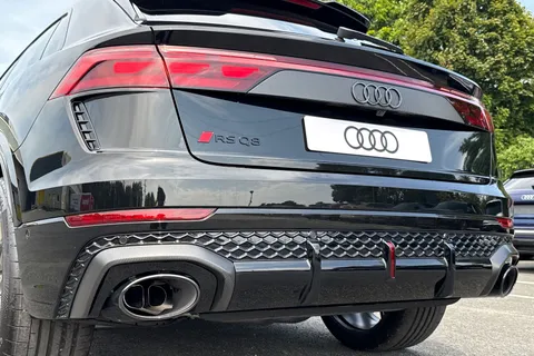  Audi RS Q8 4.0 TFSI V8 Performance Carbon Black Tiptronic quattro Euro 6 (s/s) 5dr Thumbnail #39