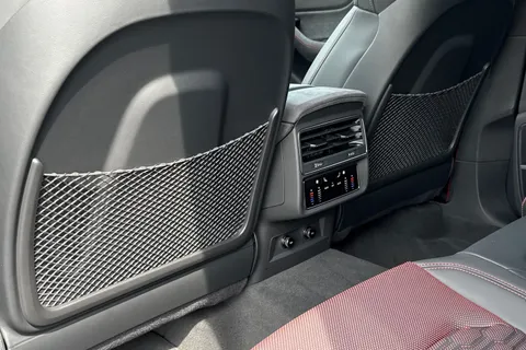  Audi RS Q8 4.0 TFSI V8 Performance Carbon Black Tiptronic quattro Euro 6 (s/s) 5dr Thumbnail #44