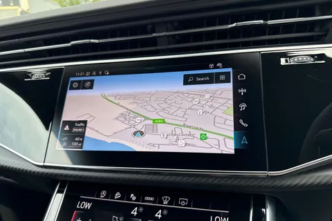  Audi RS Q8 4.0 TFSI V8 Performance Carbon Black Tiptronic quattro Euro 6 (s/s) 5dr Thumbnail #51