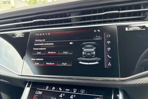  Audi RS Q8 4.0 TFSI V8 Performance Carbon Black Tiptronic quattro Euro 6 (s/s) 5dr Thumbnail #57