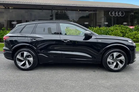  Audi Q6 E-Tron 100kWh Performance S line Auto 5dr Thumbnail #4