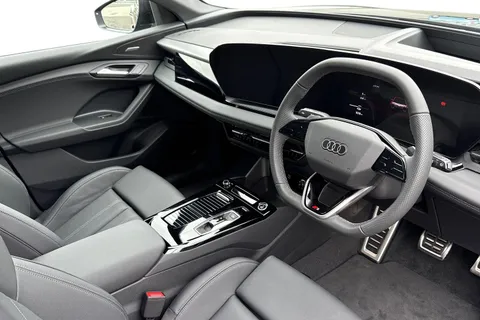  Audi Q6 E-Tron 100kWh Performance S line Auto 5dr Thumbnail #8