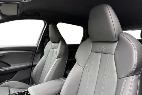  Audi Q6 E-Tron 100kWh Performance S line Auto 5dr Thumbnail #11