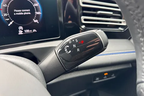 YO24VUW Volkswagen Tiguan 1.5 eTSI (150ps) R-Line DSG ⭐Space and weight saving spare wheel⭐ Thumbnail #21