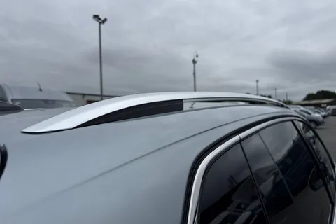 YO24VUW Volkswagen Tiguan 1.5 eTSI (150ps) R-Line DSG ⭐Space and weight saving spare wheel⭐ Thumbnail #30