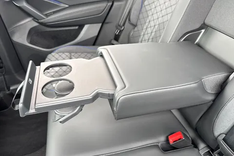 YO24VUW Volkswagen Tiguan 1.5 eTSI (150ps) R-Line DSG ⭐Space and weight saving spare wheel⭐ Thumbnail #40