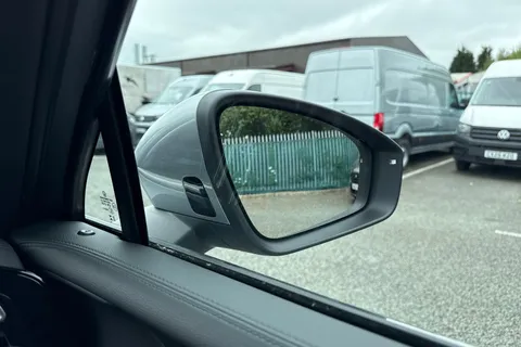 YO24VUW Volkswagen Tiguan 1.5 eTSI (150ps) R-Line DSG ⭐Space and weight saving spare wheel⭐ Thumbnail #42