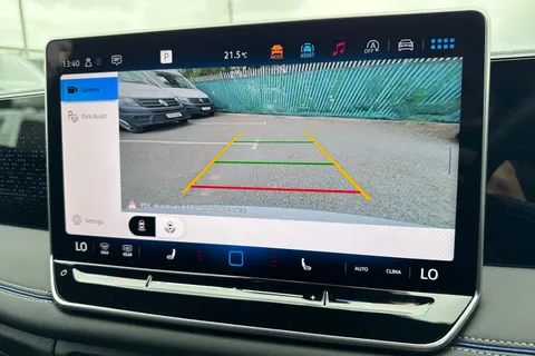 YO24VUW Volkswagen Tiguan 1.5 eTSI (150ps) R-Line DSG ⭐Space and weight saving spare wheel⭐ Thumbnail #50