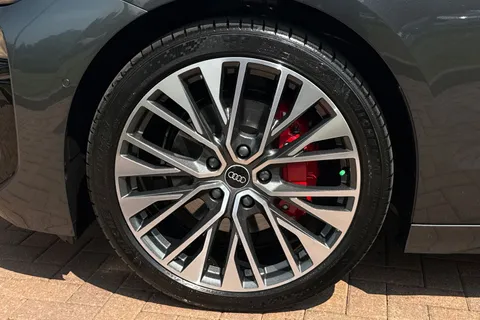  Audi A6 E-Tron Avant 100kWh Edition 1 Auto quattro 5dr Thumbnail #12