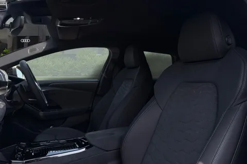  Audi A6 E-Tron Avant 100kWh Edition 1 Auto quattro 5dr Thumbnail #16