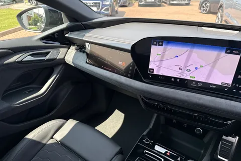  Audi A6 E-Tron Avant 100kWh Edition 1 Auto quattro 5dr Thumbnail #20