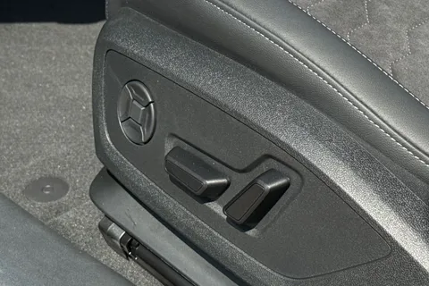  Audi A6 E-Tron Avant 100kWh Edition 1 Auto quattro 5dr Thumbnail #31