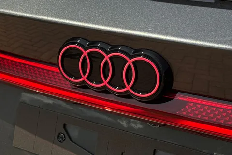  Audi A6 E-Tron Avant 100kWh Edition 1 Auto quattro 5dr Thumbnail #52