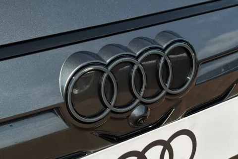  Audi A6 E-Tron Avant 100kWh Edition 1 Auto quattro 5dr Thumbnail #55