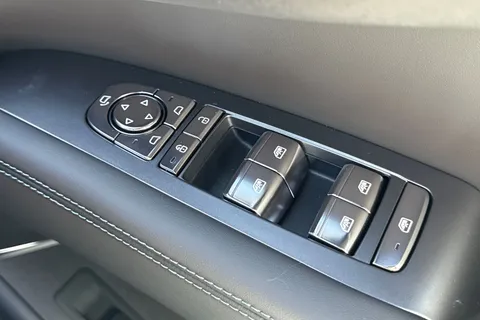  BYD Sealion 7 82.5kWh Design Auto AWD 5dr Thumbnail #37