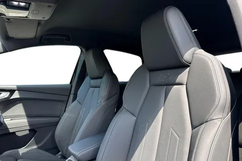  Audi Q4 e-tron 45 Black Edition Sportback 5dr Electric Auto 82kWh (286 ps) Thumbnail #16