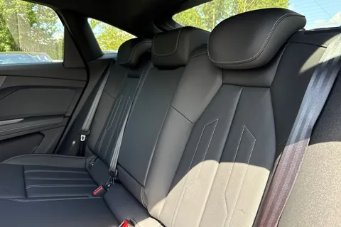  Audi Q4 e-tron 45 Black Edition Sportback 5dr Electric Auto 82kWh (286 ps) Thumbnail #19