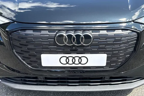  Audi Q4 e-tron 45 Black Edition Sportback 5dr Electric Auto 82kWh (286 ps) Thumbnail #32
