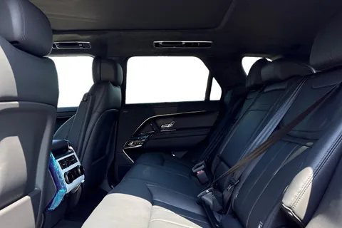 Land Rover Range Rover Sport 4.4 P530 V8 Autobiography Auto 4WD Euro 6 (s/s) 5dr Thumbnail #5