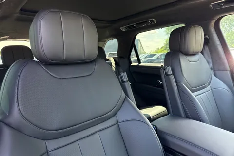 Land Rover Range Rover Sport 4.4 P530 V8 Autobiography Auto 4WD Euro 6 (s/s) 5dr Thumbnail #11