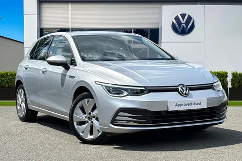Volkswagen Golf MK8 Hatchback 5-Dr 1.5 TSI (150ps) Style | Rear View Camera | Heated Seats