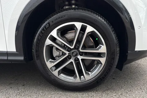 Audi Q5 2.0 TDI Sport S Tronic quattro Euro 6 (s/s) 5dr Thumbnail #10
