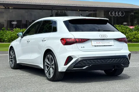 PL74LZA Audi A3 S line 35 TFSI  150 PS S tronic Thumbnail #3