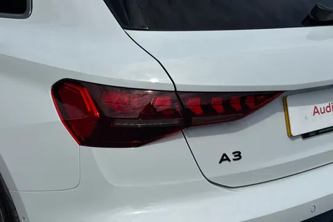 PL74LZA Audi A3 S line 35 TFSI  150 PS S tronic Thumbnail #8