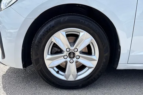 PF72OOU Audi A1 Technik 30 TFSI 110 PS 6-speed Thumbnail #11