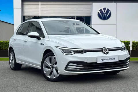 Volkswagen Golf MK8 Hatchback 5-Dr 1.5 TSI (130ps) Style | Travel Assist | Light & Sight Pa
