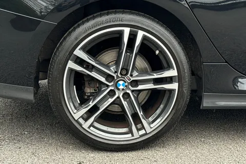 MD71UNZ BMW 2 Series Gran Coupe 1.5 218i M Sport DCT Euro 6 (s/s) 4dr Thumbnail #7