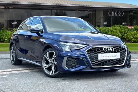 Audi A3 S line 30 TFSI  110 PS S tronic