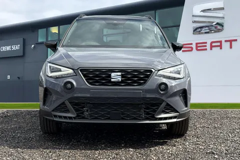 SEAT Arona 1.0 TSI FR Black Edition DSG Euro 6 (s/s) 5dr Thumbnail #6