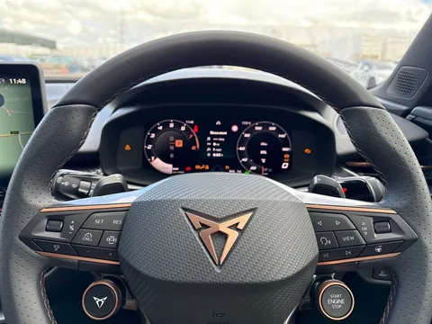 33 of 57 for CUPRA Terramar 1.5 eTSI V2 DSG Euro 6 (s/s) 5dr