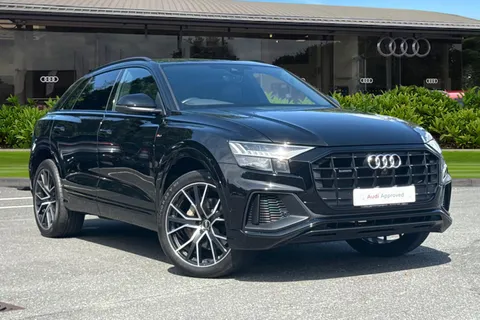 Audi Q8 Black Edition 55 TFSI quattro 340 PS tiptronic