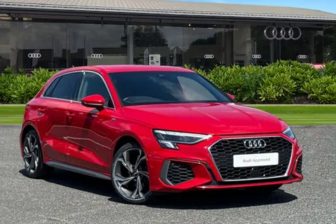 Audi A3 S line 35 TFSI 150 PS S tronic