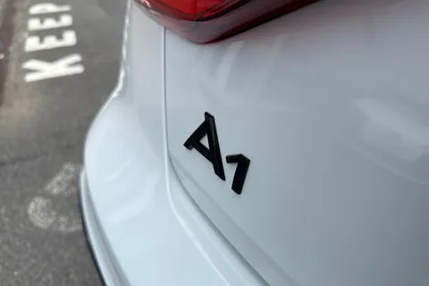  Audi A1 1.0 TFSI 25 Black Edition Sportback Euro 6 (s/s) 5dr Thumbnail #33