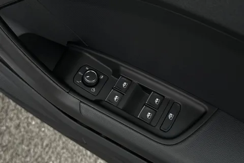  Audi A1 1.0 TFSI 25 Black Edition Sportback Euro 6 (s/s) 5dr Thumbnail #44