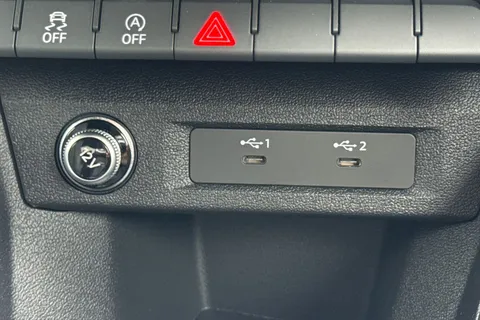  Audi A1 1.0 TFSI 25 Black Edition Sportback Euro 6 (s/s) 5dr Thumbnail #52