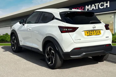 YD23SVX Nissan Juke 1.6 N-Connecta Auto Euro 6 5dr Thumbnail #3