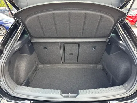 SEAT Leon 1.5 TSI FR Black Edition Euro 6 (s/s) 5dr Thumbnail #10