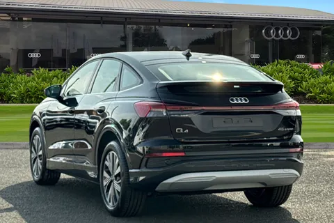Audi Q4 e-tron 45 Sport Sportback Auto 5dr 82kWh Thumbnail #3
