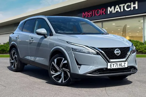 Nissan Qashqai 1.3 DIG-T MHEV Tekna+ XTRON Euro 6 (s/s) 5dr