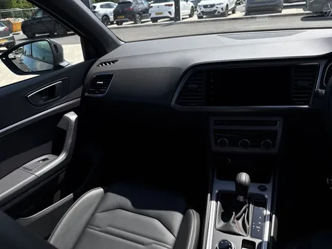  SEAT Ateca 1.5 TSI EVO FR Black Edition DSG Euro 6 (s/s) 5dr Thumbnail #15