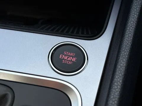  SEAT Ateca 1.5 TSI EVO FR Black Edition DSG Euro 6 (s/s) 5dr Thumbnail #45